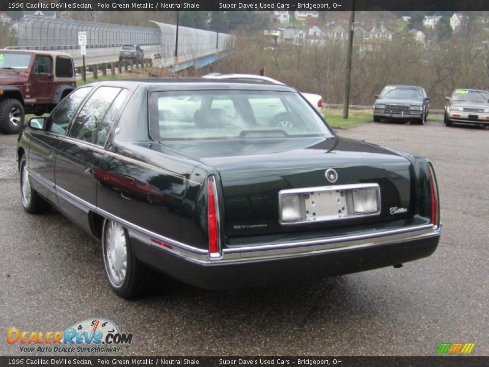 1996 Cadillac DeVille Sedan Polo Green Metallic / Neutral Shale Photo #6