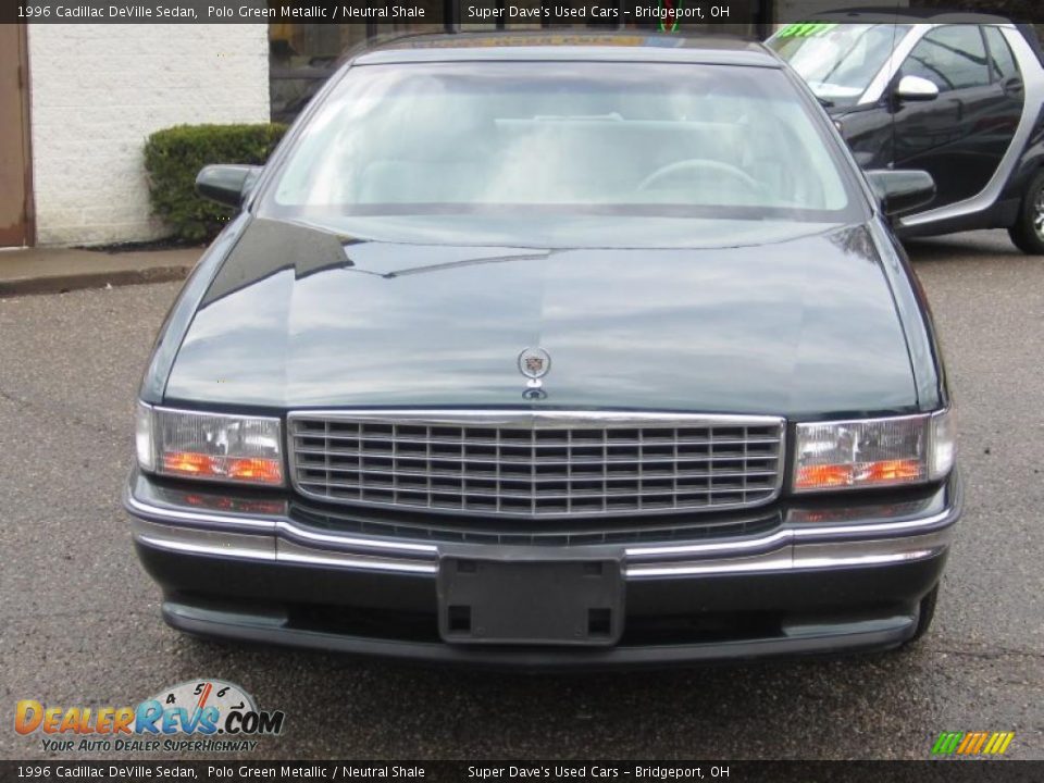1996 Cadillac DeVille Sedan Polo Green Metallic / Neutral Shale Photo #11