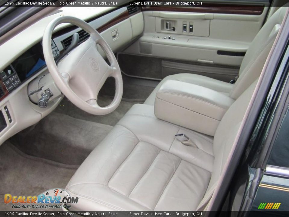 Neutral Shale Interior - 1996 Cadillac DeVille Sedan Photo #13