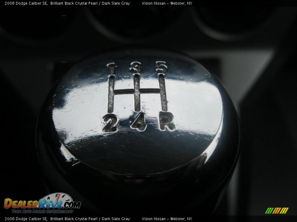 2008 Dodge Caliber SE Shifter Photo #26