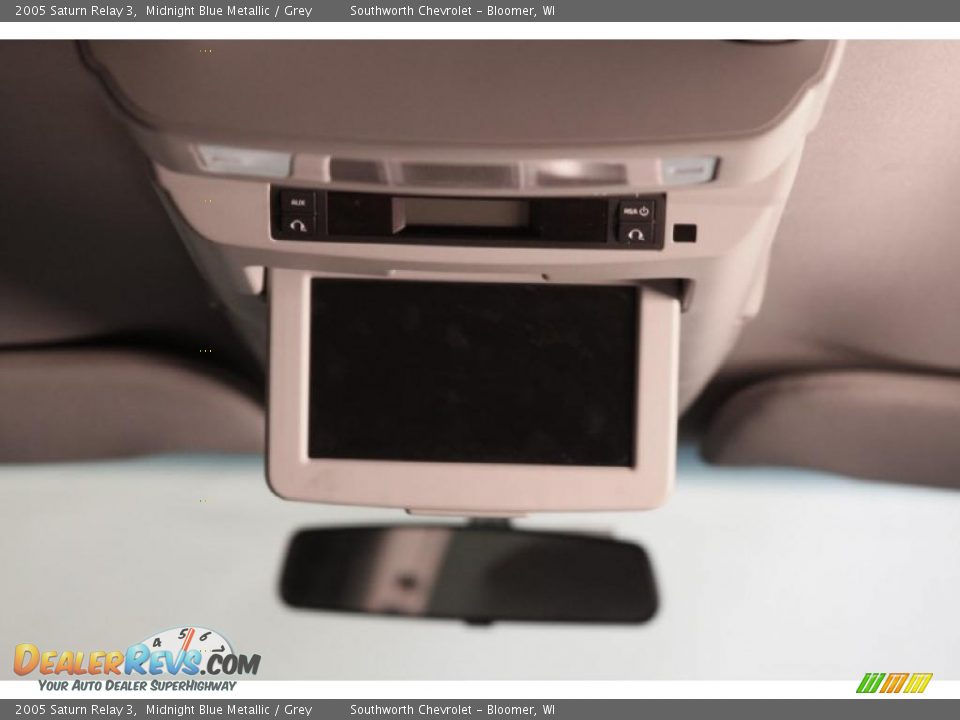 2005 Saturn Relay 3 Midnight Blue Metallic / Grey Photo #12