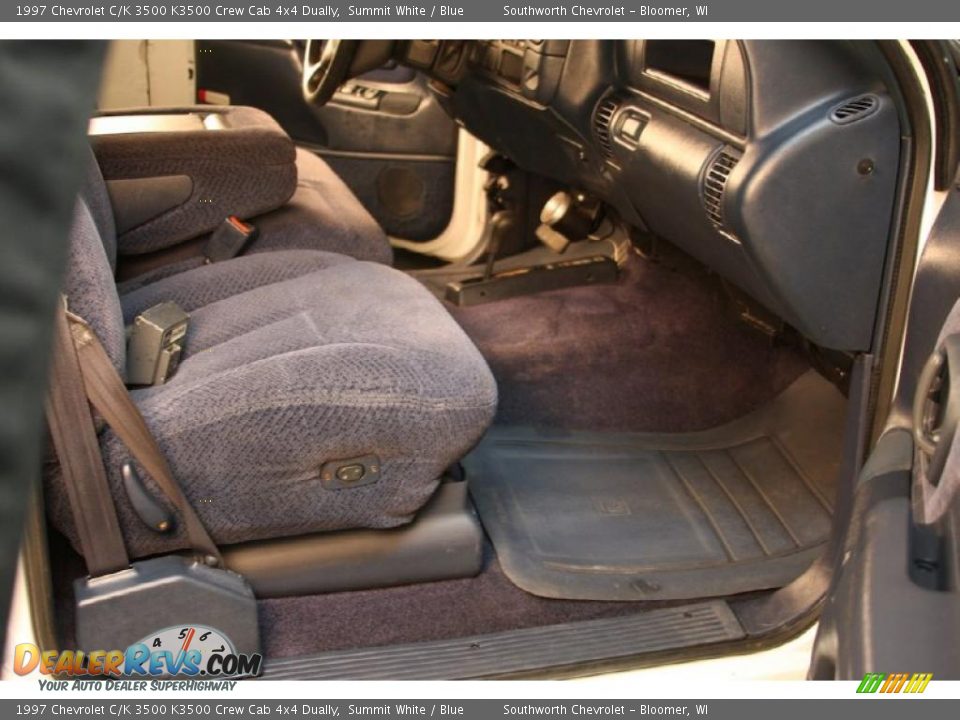 1997 Chevrolet C/K 3500 K3500 Crew Cab 4x4 Dually Summit White / Blue Photo #5