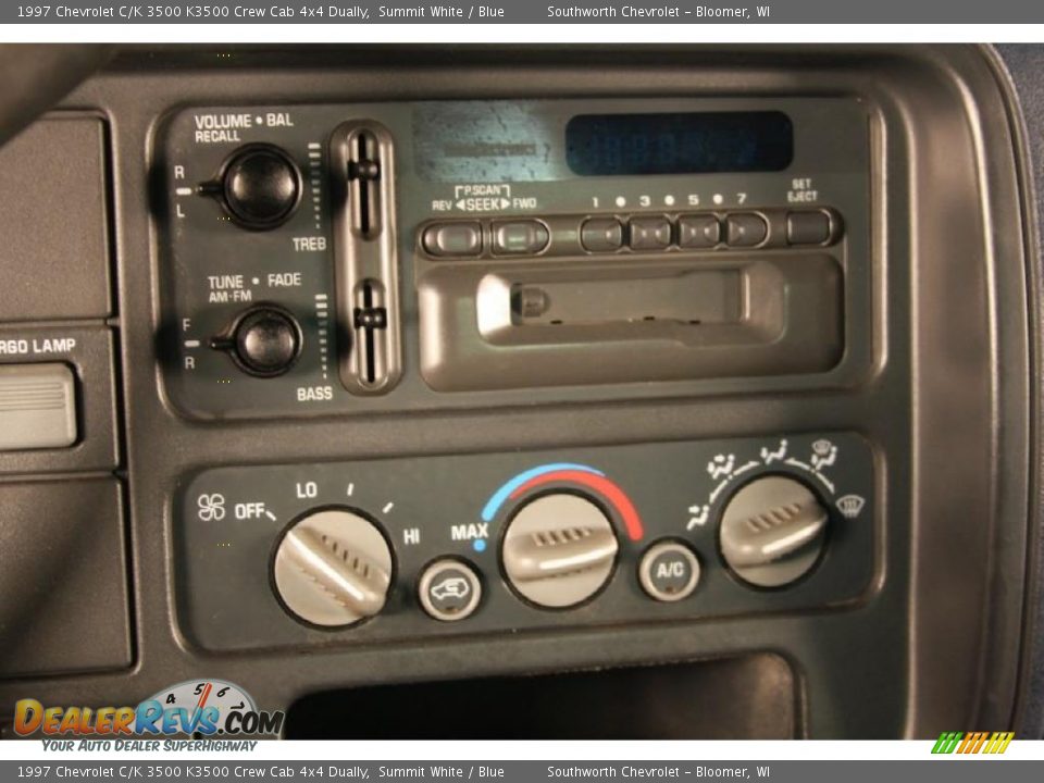 Controls of 1997 Chevrolet C/K 3500 K3500 Crew Cab 4x4 Dually Photo #9