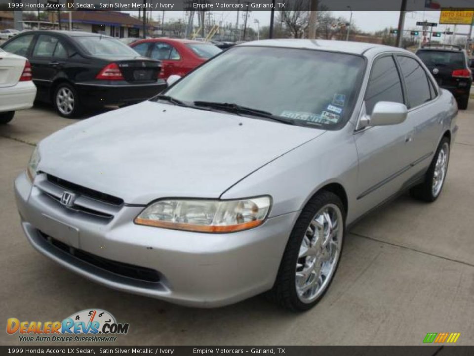 1999 Honda Accord LX Sedan Satin Silver Metallic / Ivory Photo #1