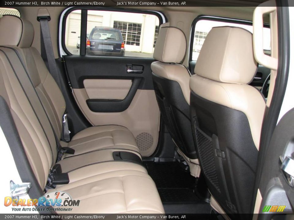 2007 Hummer H3 Birch White / Light Cashmere/Ebony Photo #11