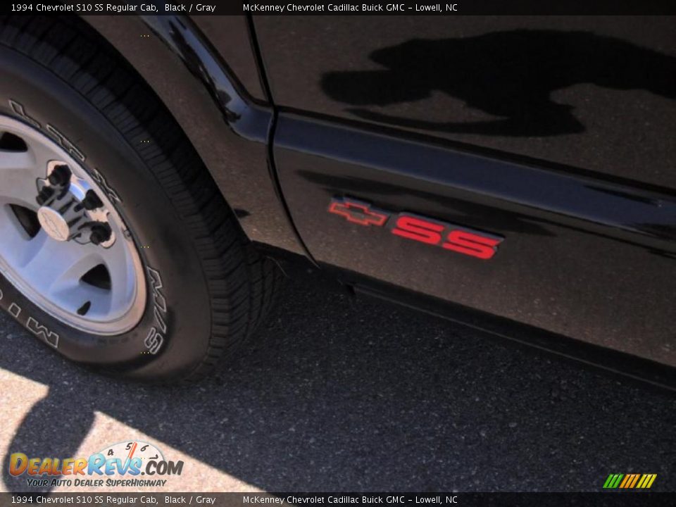 1994 Chevrolet S10 SS Regular Cab Black / Gray Photo #6