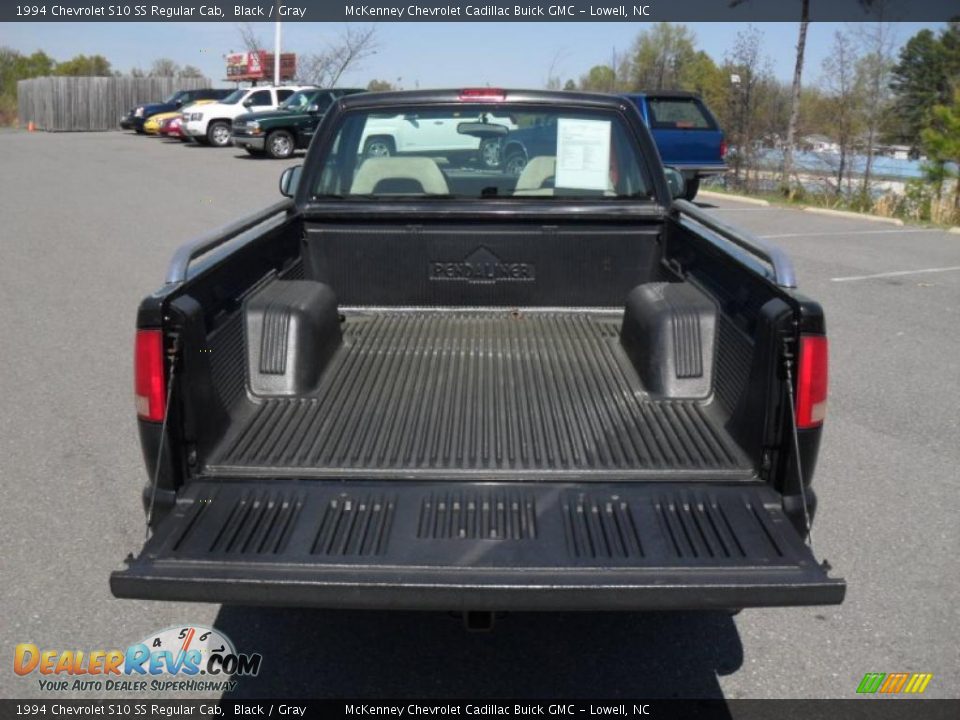 1994 Chevrolet S10 SS Regular Cab Black / Gray Photo #15