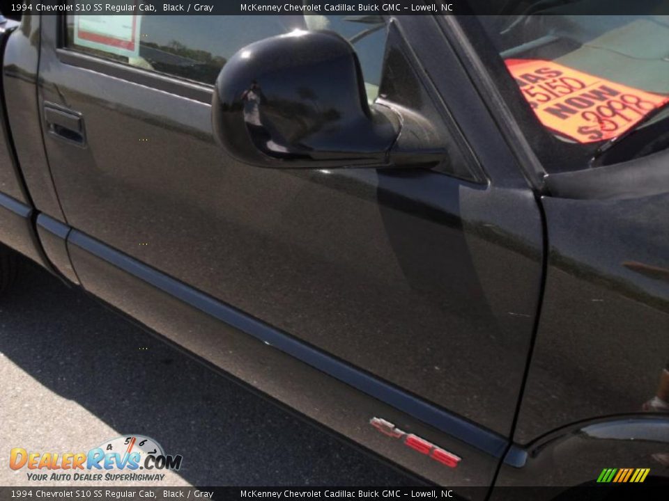 1994 Chevrolet S10 SS Regular Cab Black / Gray Photo #22