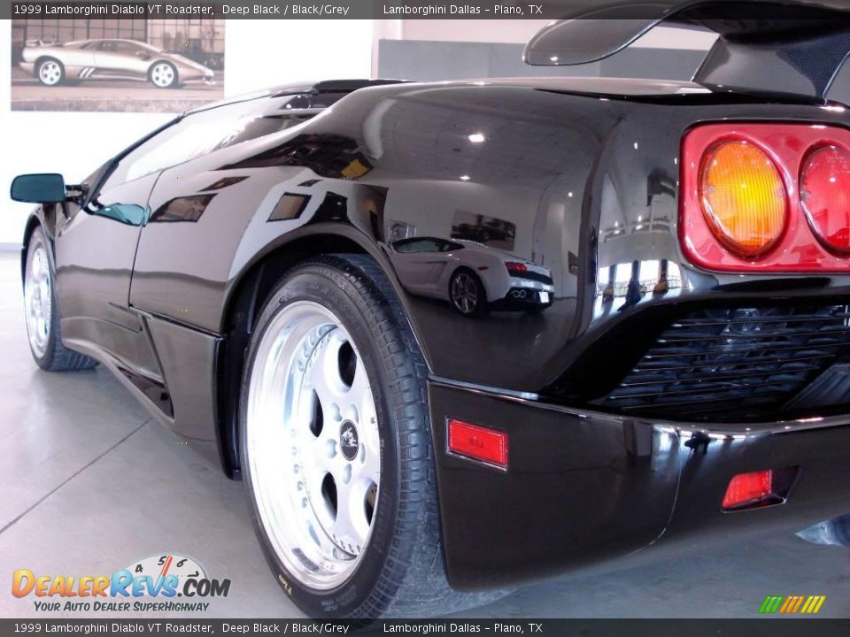 1999 Lamborghini Diablo VT Roadster Deep Black / Black/Grey Photo #27