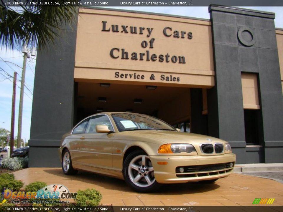 2000 BMW 3 Series 328i Coupe Light Yellow Metallic / Sand Photo #30