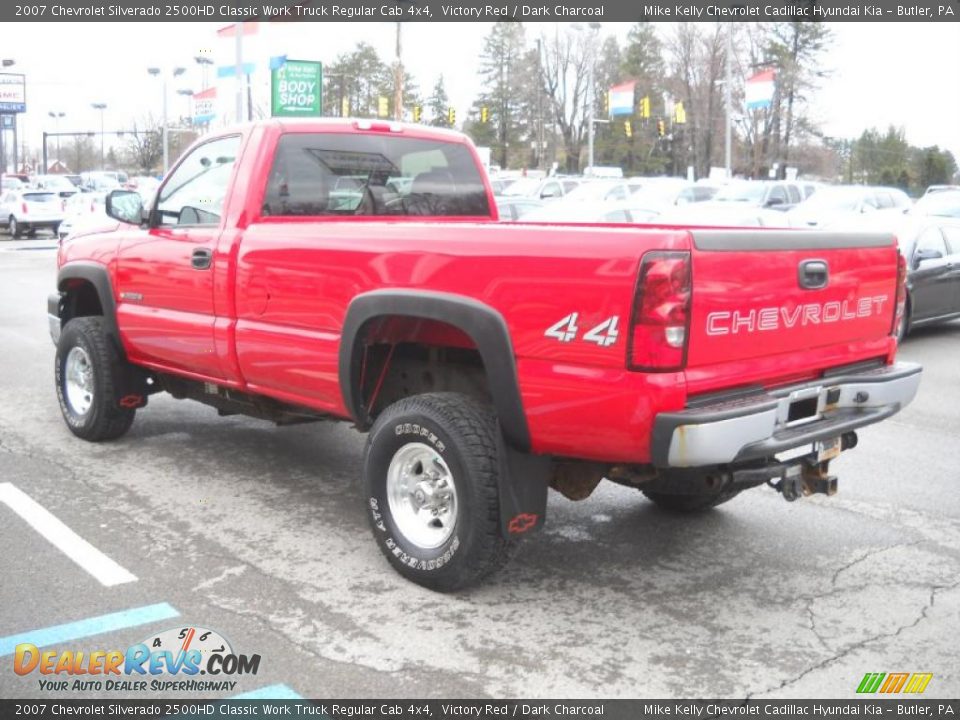 2007 Chevrolet Silverado 2500HD Classic Work Truck Regular Cab 4x4 Victory Red / Dark Charcoal Photo #5