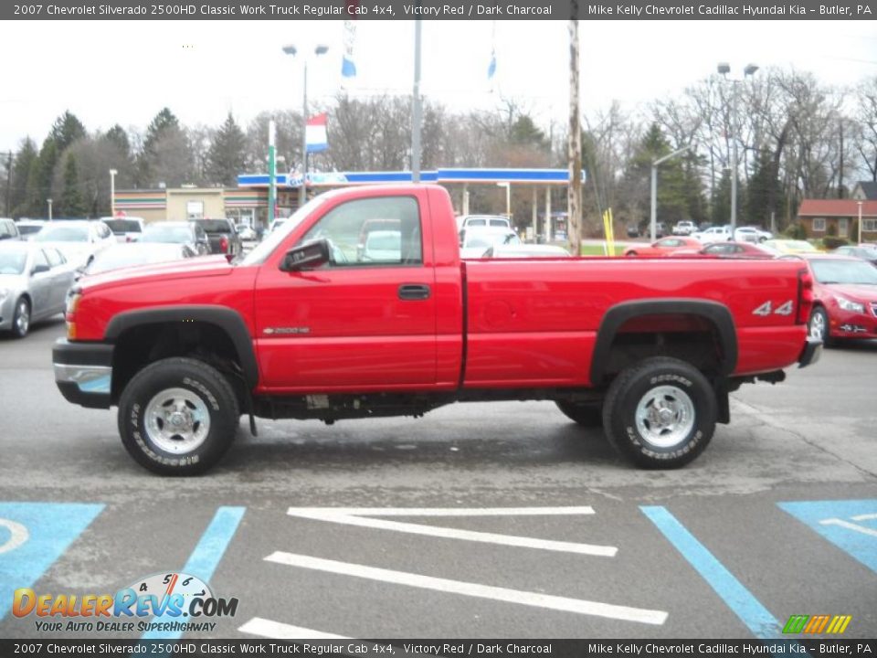 Victory Red 2007 Chevrolet Silverado 2500HD Classic Work Truck Regular Cab 4x4 Photo #6