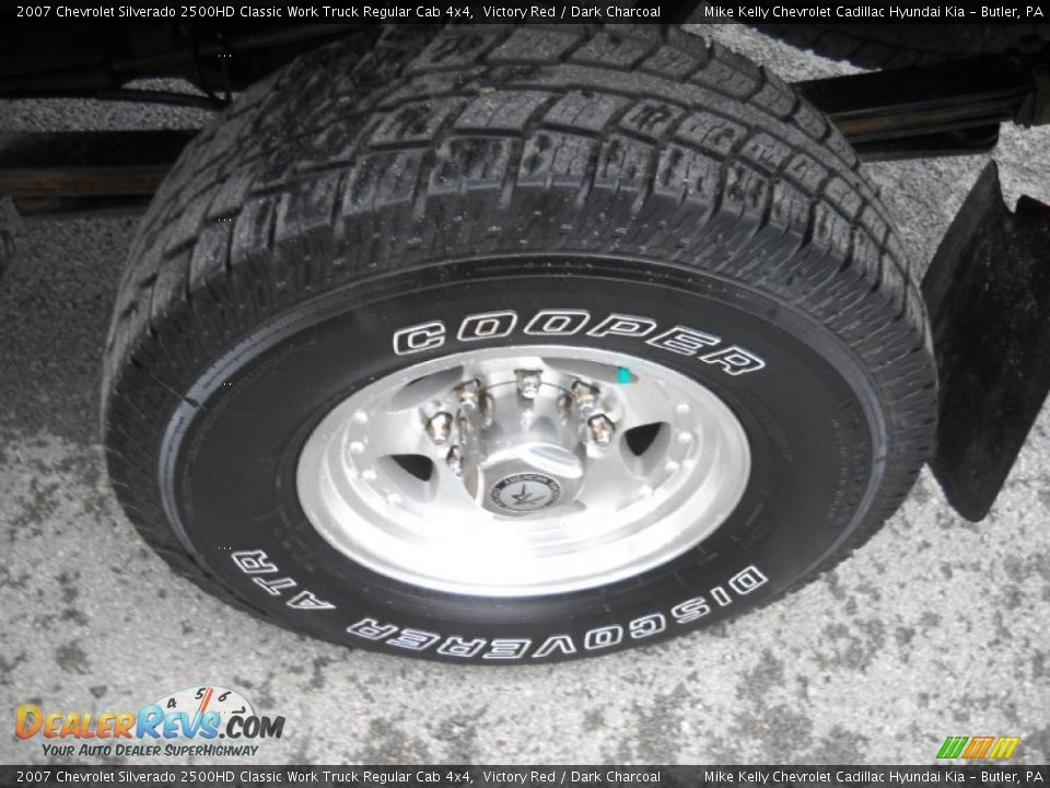 2007 Chevrolet Silverado 2500HD Classic Work Truck Regular Cab 4x4 Victory Red / Dark Charcoal Photo #12