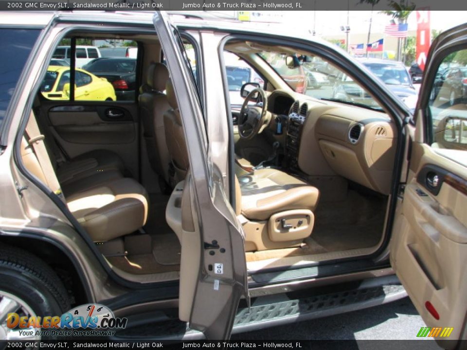 2002 GMC Envoy SLT Sandalwood Metallic / Light Oak Photo #14