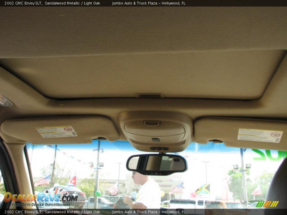 2002 GMC Envoy SLT Sandalwood Metallic / Light Oak Photo #22