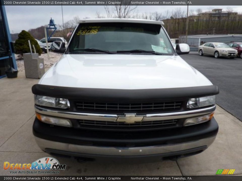 2000 Chevrolet Silverado 1500 LS Extended Cab 4x4 Summit White / Graphite Photo #2