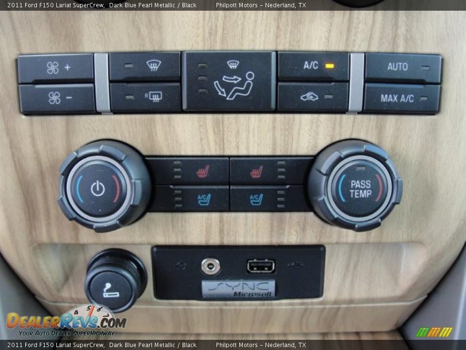 2011 Ford F150 Lariat SuperCrew Dark Blue Pearl Metallic / Black Photo #30