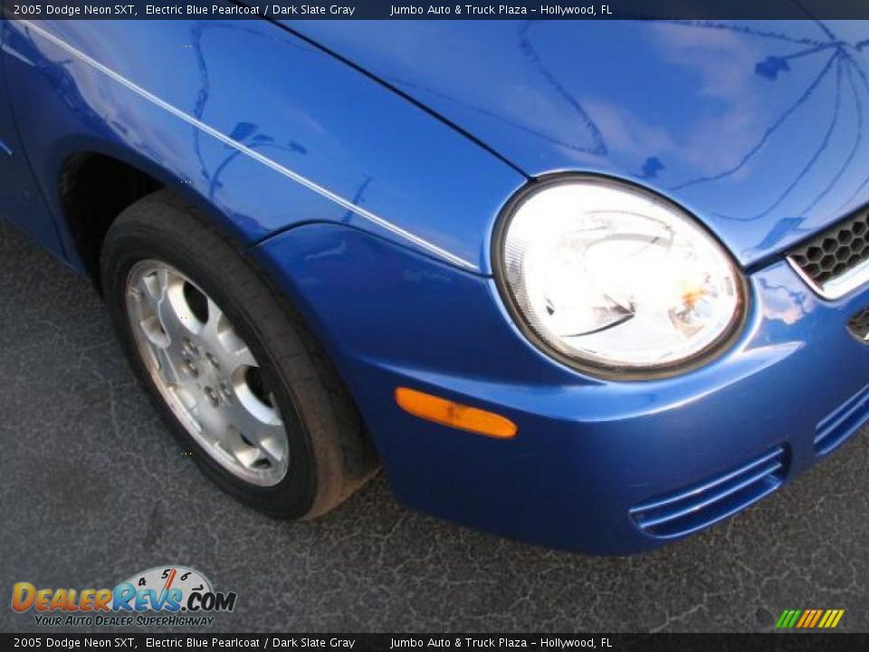 2005 Dodge Neon SXT Electric Blue Pearlcoat / Dark Slate Gray Photo #2