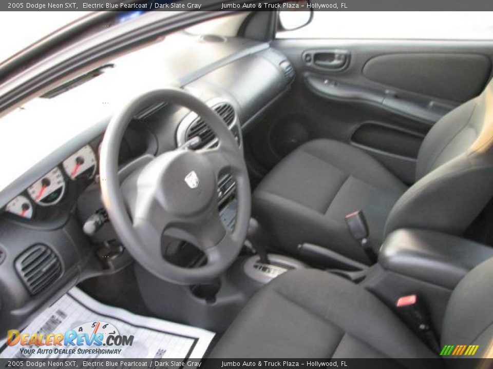 2005 Dodge Neon SXT Electric Blue Pearlcoat / Dark Slate Gray Photo #21