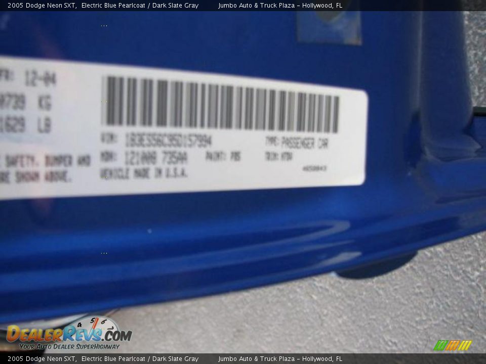 2005 Dodge Neon SXT Electric Blue Pearlcoat / Dark Slate Gray Photo #24