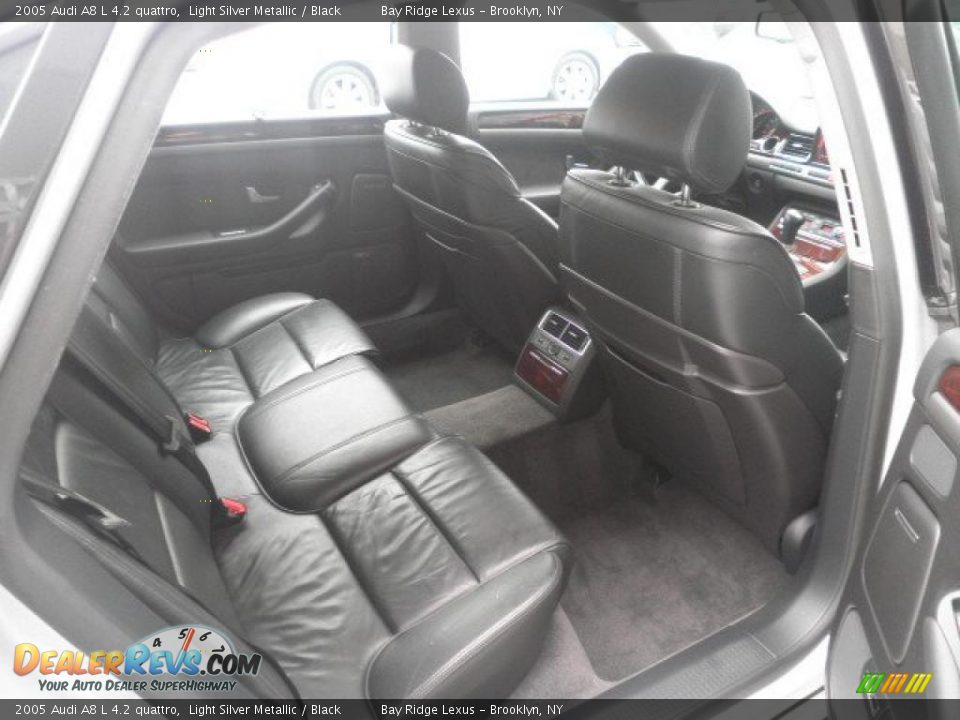 2005 Audi A8 L 4.2 quattro Light Silver Metallic / Black Photo #10