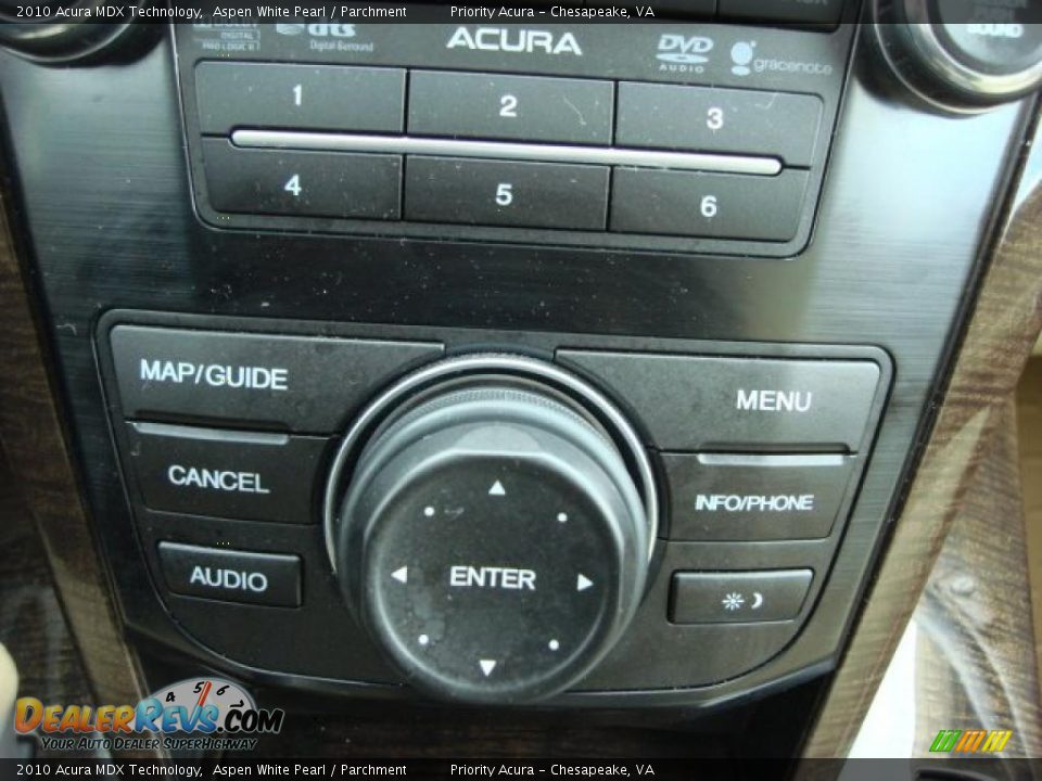 Controls of 2010 Acura MDX Technology Photo #18