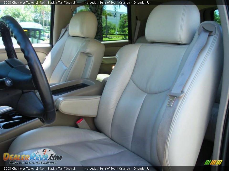 Tan Neutral Interior 2003 Chevrolet Tahoe Ls 4x4 Photo 11