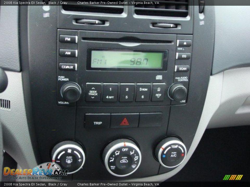 Controls of 2008 Kia Spectra EX Sedan Photo #14