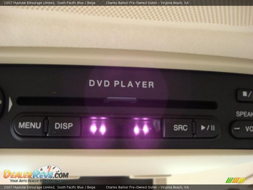 2007 Hyundai Entourage Limited South Pacific Blue / Beige Photo #12