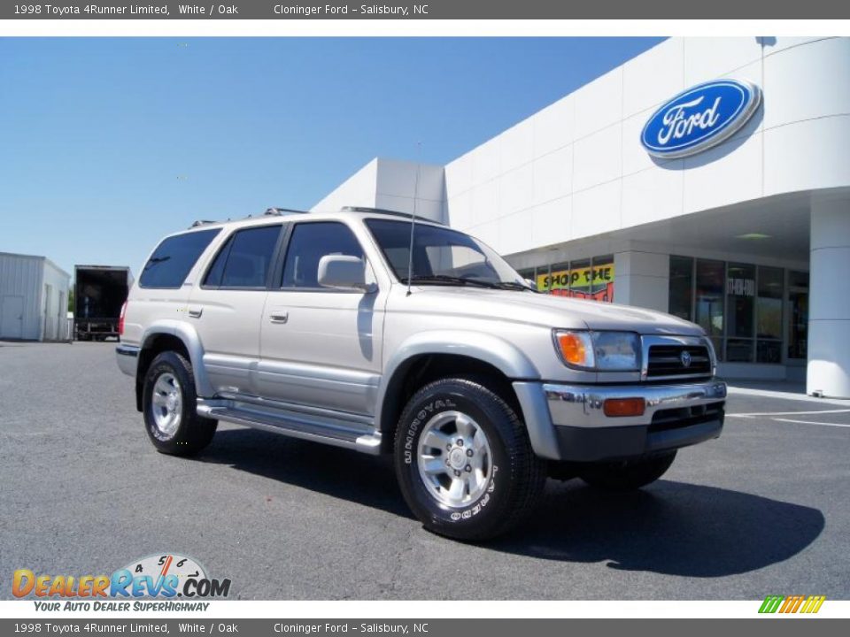 1998 Toyota 4Runner Limited White / Oak Photo #1