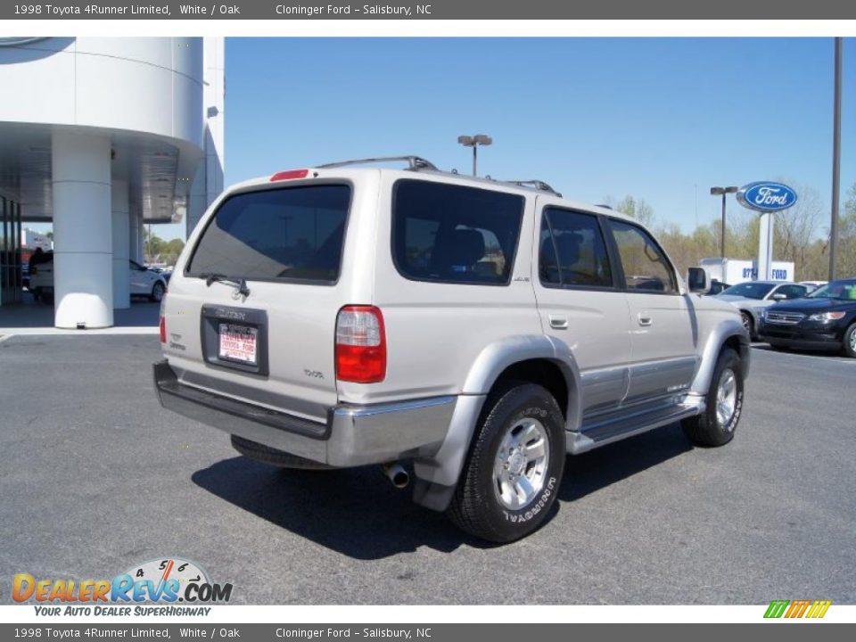 1998 Toyota 4Runner Limited White / Oak Photo #3