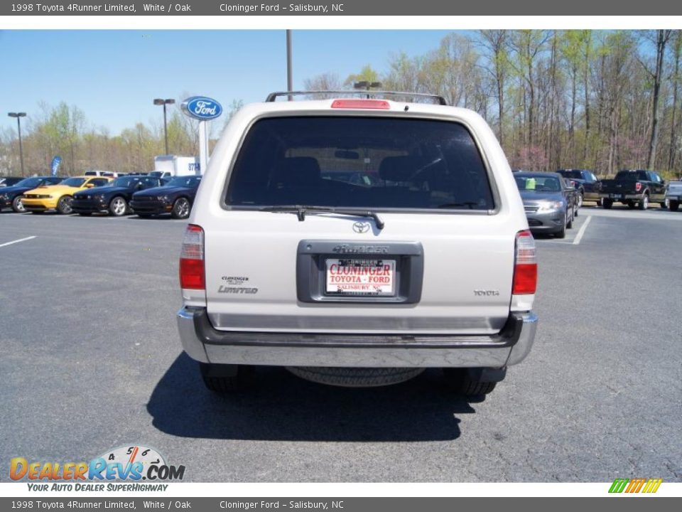 1998 Toyota 4Runner Limited White / Oak Photo #4