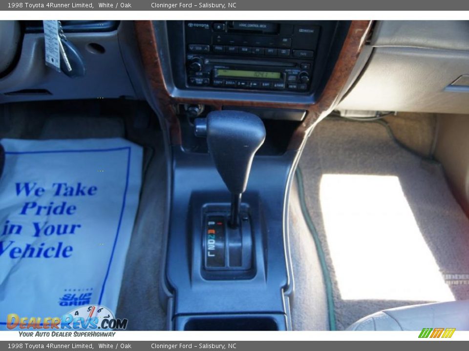 1998 Toyota 4Runner Limited Shifter Photo #33