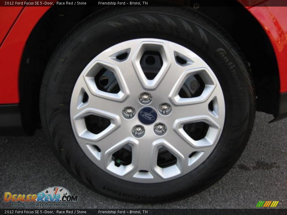 2012 Ford Focus SE 5-Door Wheel Photo #7