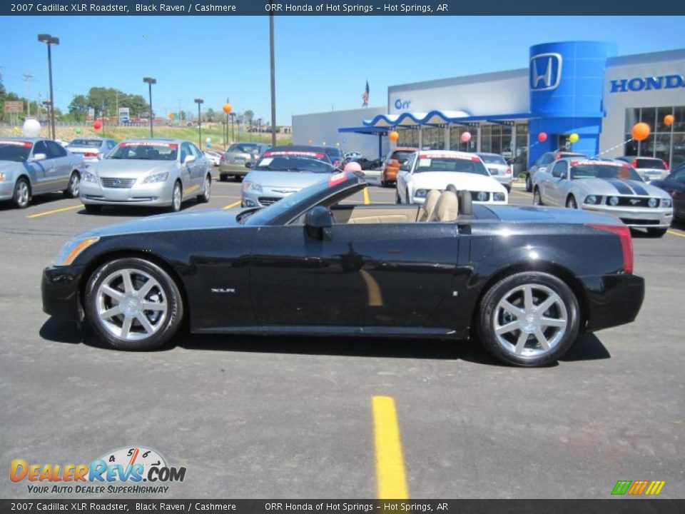 2007 Cadillac XLR Roadster Black Raven / Cashmere Photo #2