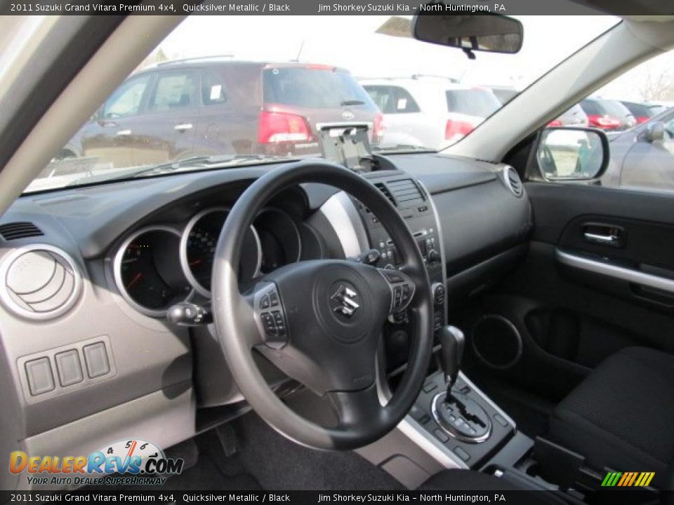 2011 Suzuki Grand Vitara Premium 4x4 Quicksilver Metallic / Black Photo #7