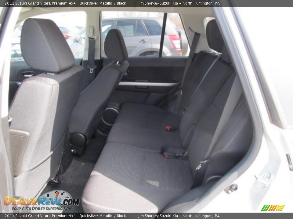 2011 Suzuki Grand Vitara Premium 4x4 Quicksilver Metallic / Black Photo #12