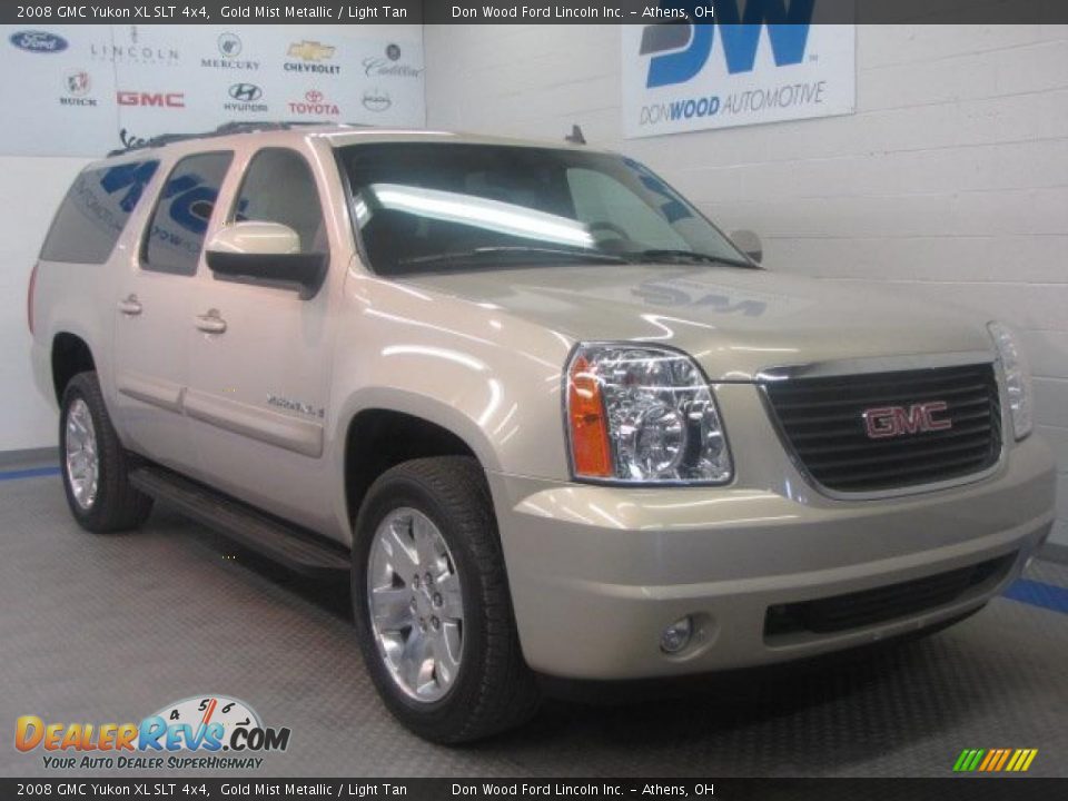 2008 GMC Yukon XL SLT 4x4 Gold Mist Metallic / Light Tan Photo #1