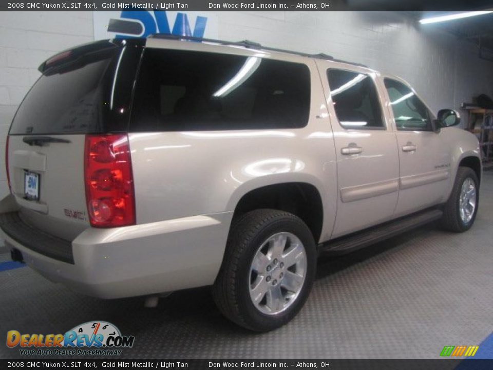 2008 GMC Yukon XL SLT 4x4 Gold Mist Metallic / Light Tan Photo #3