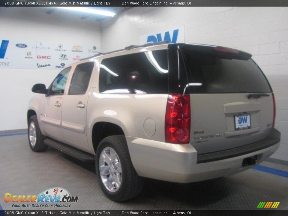 2008 GMC Yukon XL SLT 4x4 Gold Mist Metallic / Light Tan Photo #4