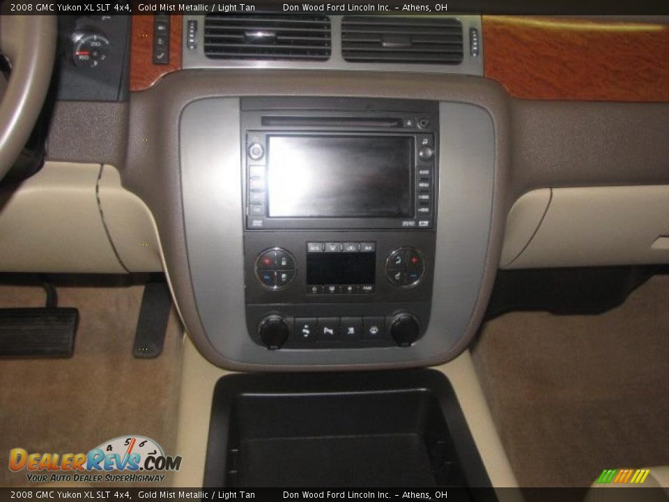 2008 GMC Yukon XL SLT 4x4 Gold Mist Metallic / Light Tan Photo #11