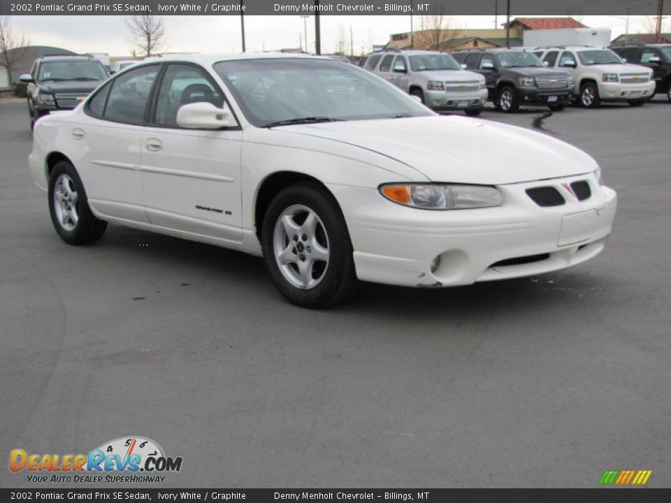 2002 Pontiac Grand Prix SE Sedan Ivory White / Graphite Photo #7