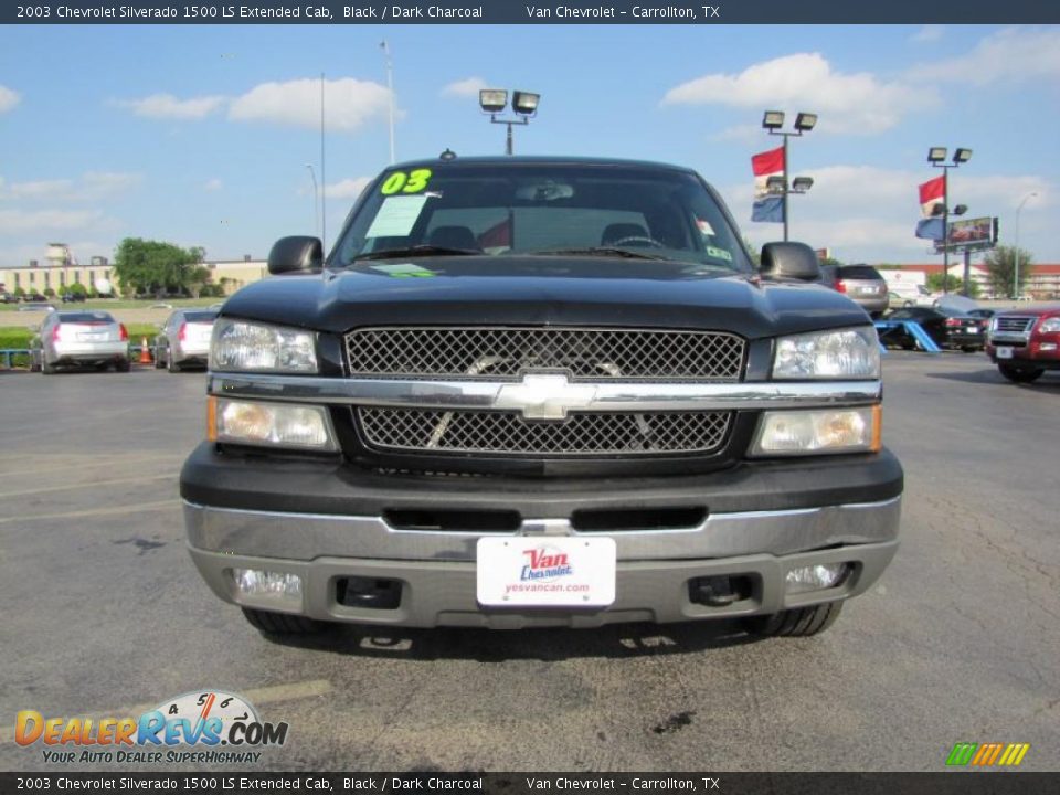 2003 Chevrolet Silverado 1500 LS Extended Cab Black / Dark Charcoal Photo #2