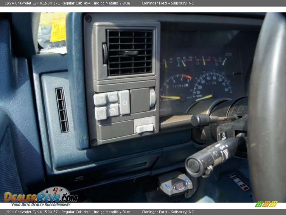 Controls of 1994 Chevrolet C/K K1500 Z71 Regular Cab 4x4 Photo #28