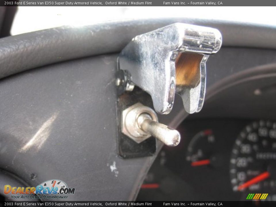 Controls of 2003 Ford E Series Van E350 Super Duty Armored Vehicle Photo #11