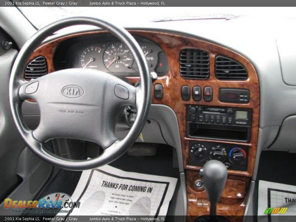 2001 Kia Sephia LS Pewter Gray / Gray Photo #17