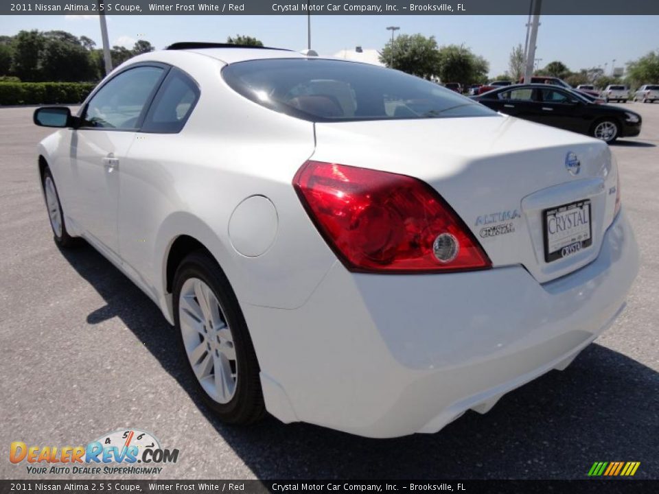 2011 Nissan Altima 2.5 S Coupe Winter Frost White / Red Photo #3