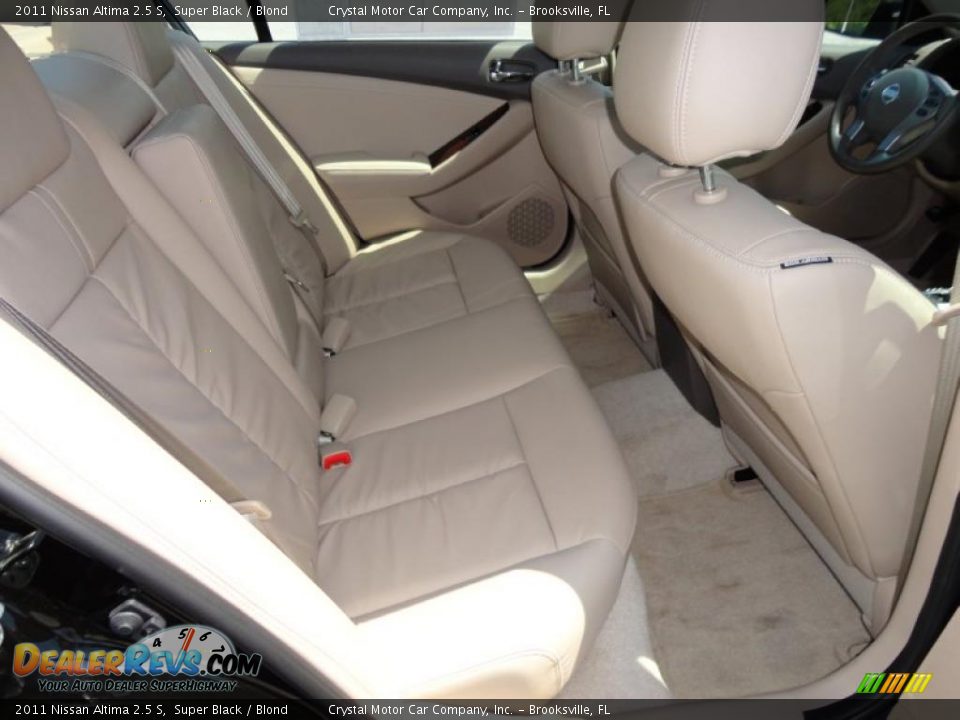 2011 Nissan Altima 2.5 S Super Black / Blond Photo #12