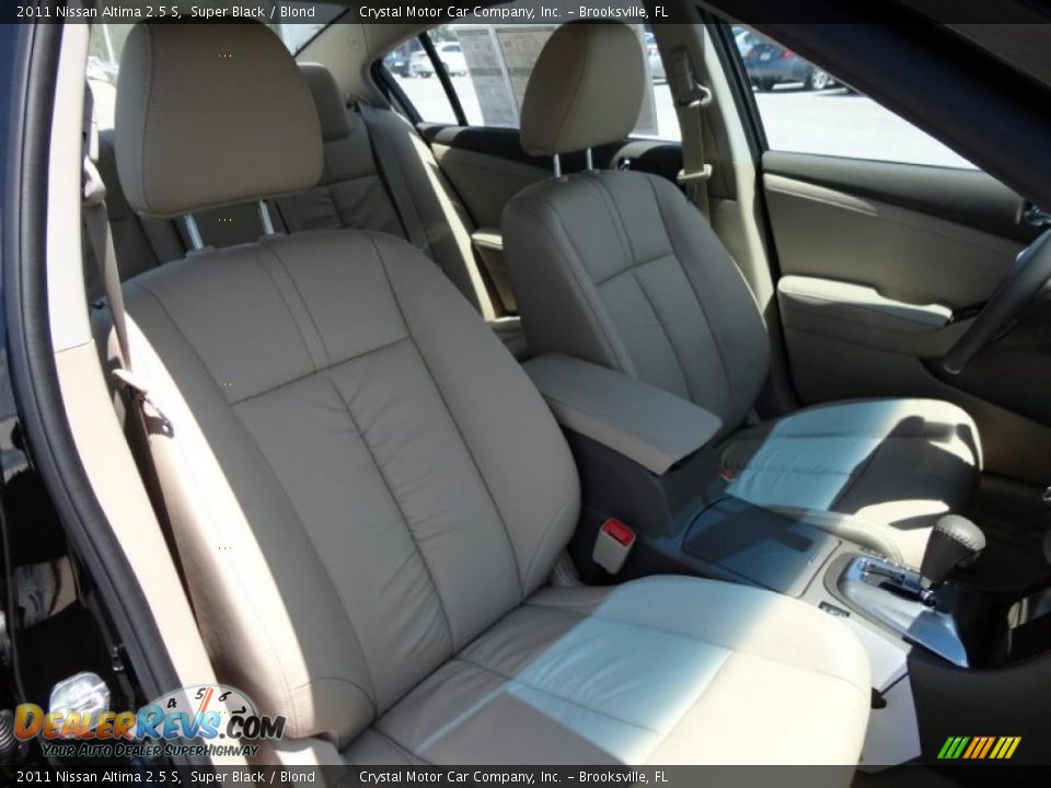 2011 Nissan Altima 2.5 S Super Black / Blond Photo #15