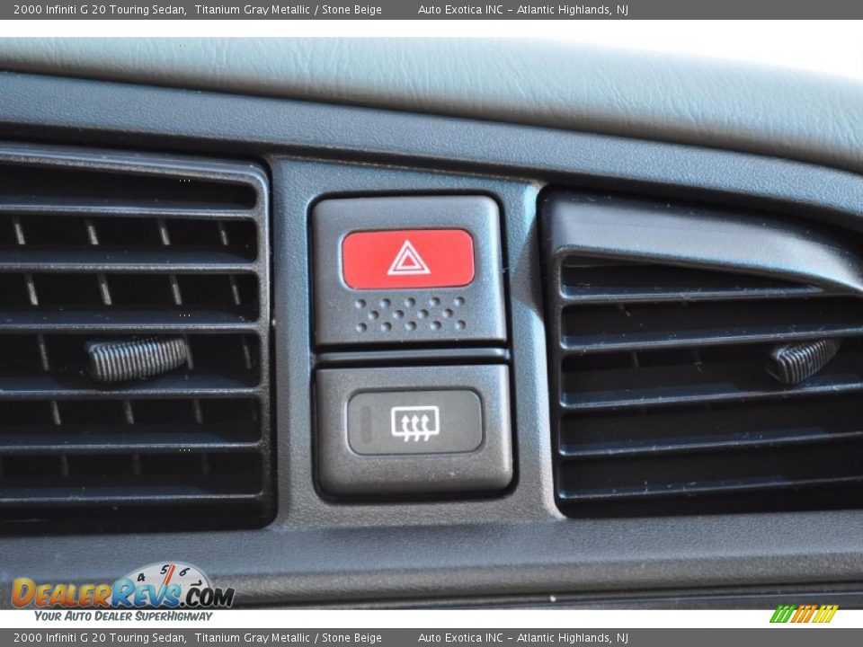 2000 Infiniti G 20 Touring Sedan Titanium Gray Metallic / Stone Beige Photo #12